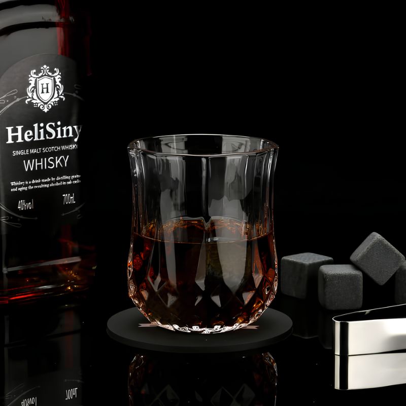 Kit Whisky Presente - Conjunto de Copos, Cubo de Gelos e Pegador